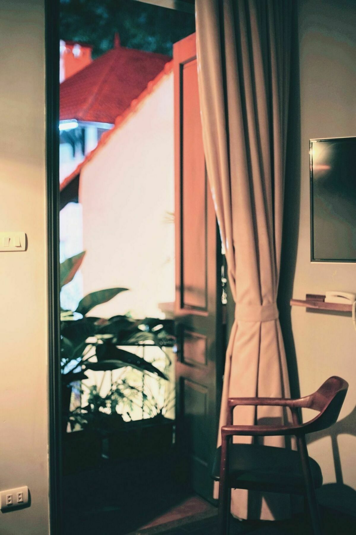 Ladybug Boutique Villa Hanoi Bagian luar foto