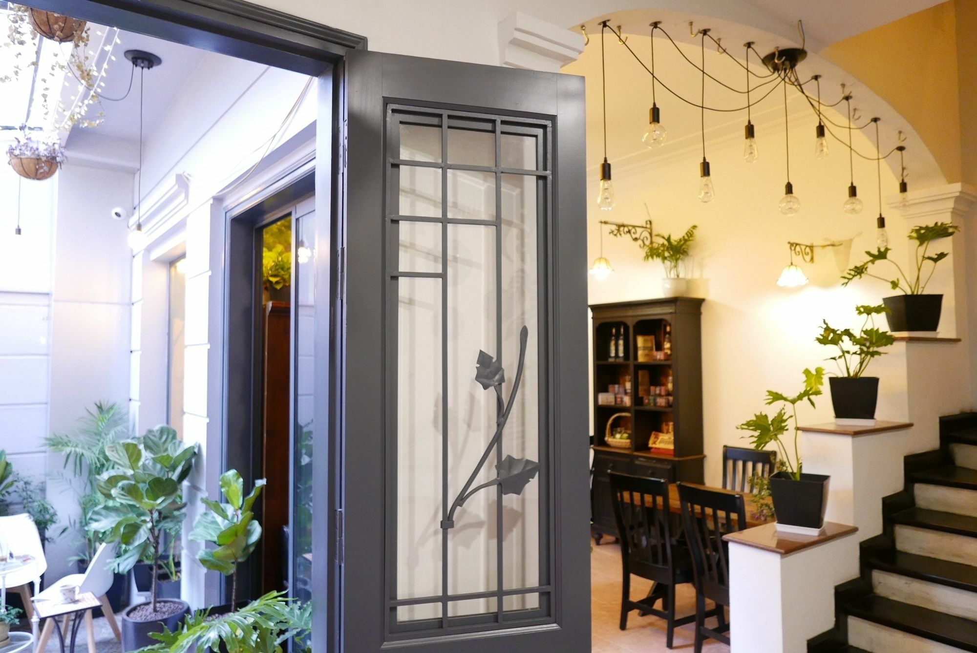 Ladybug Boutique Villa Hanoi Bagian luar foto